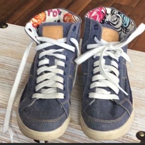 Coach Mid High Sneakers